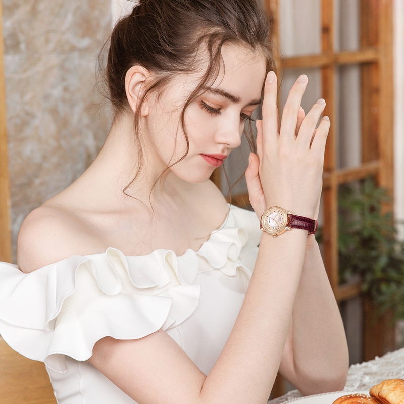 全自動機械表需要上發條嗎