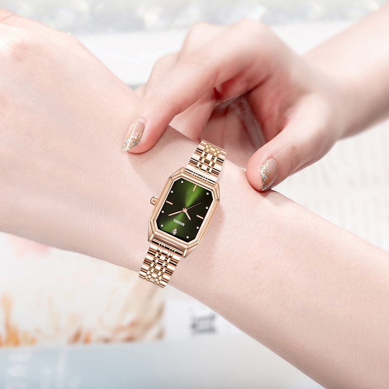 石英手表晶體為何能準確定義一秒鐘？